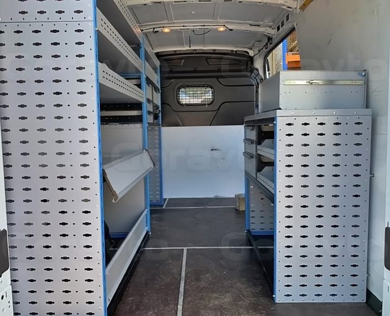 Изготовление и установка системы из двух стеллажей в фургон Ford Transit